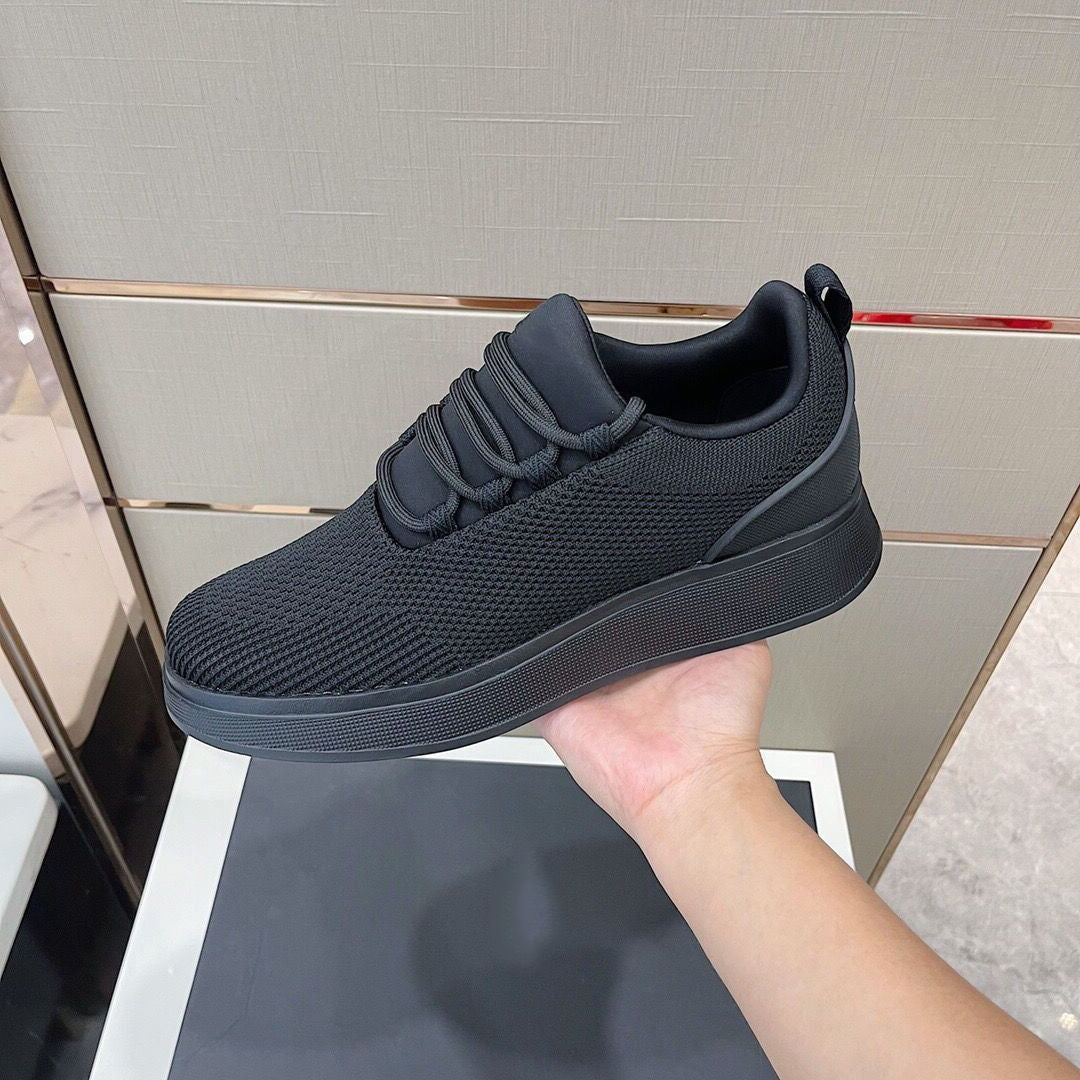 Men's Lightweight Mesh Sports Shoes - Thick-Soled Lace-Up