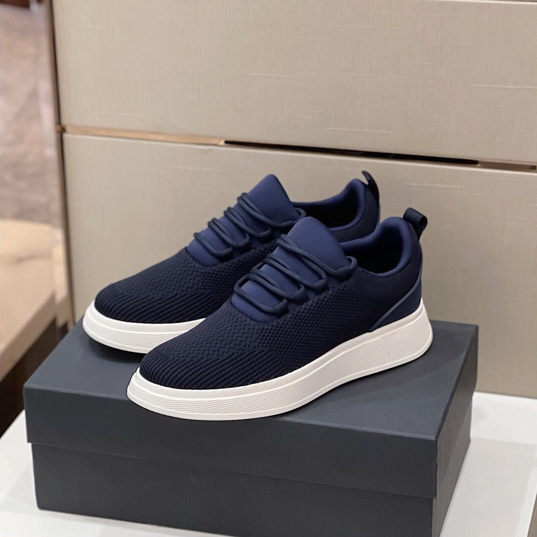 Men's Lightweight Mesh Sports Shoes - Thick-Soled Lace-Up